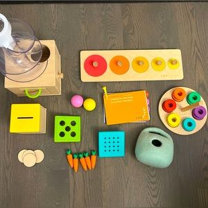 Lovevery The Babbler Play Kit (13-15M)